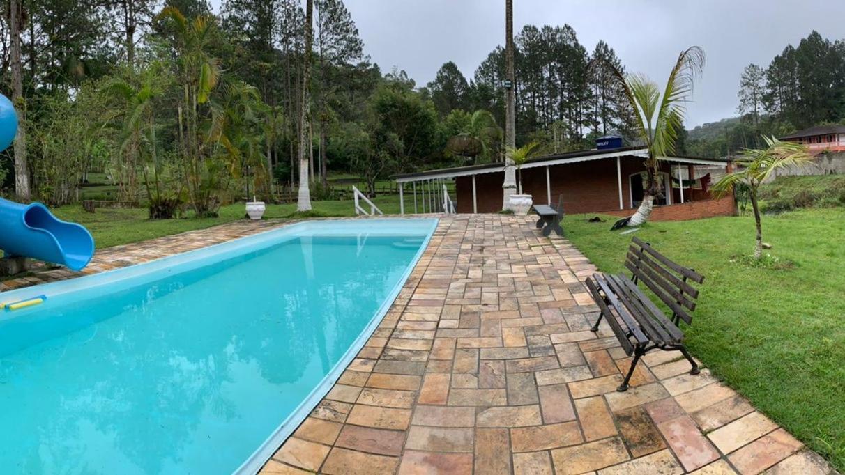 Chacara Cantinho Da Felicidade Juquitiba Bagian luar foto
