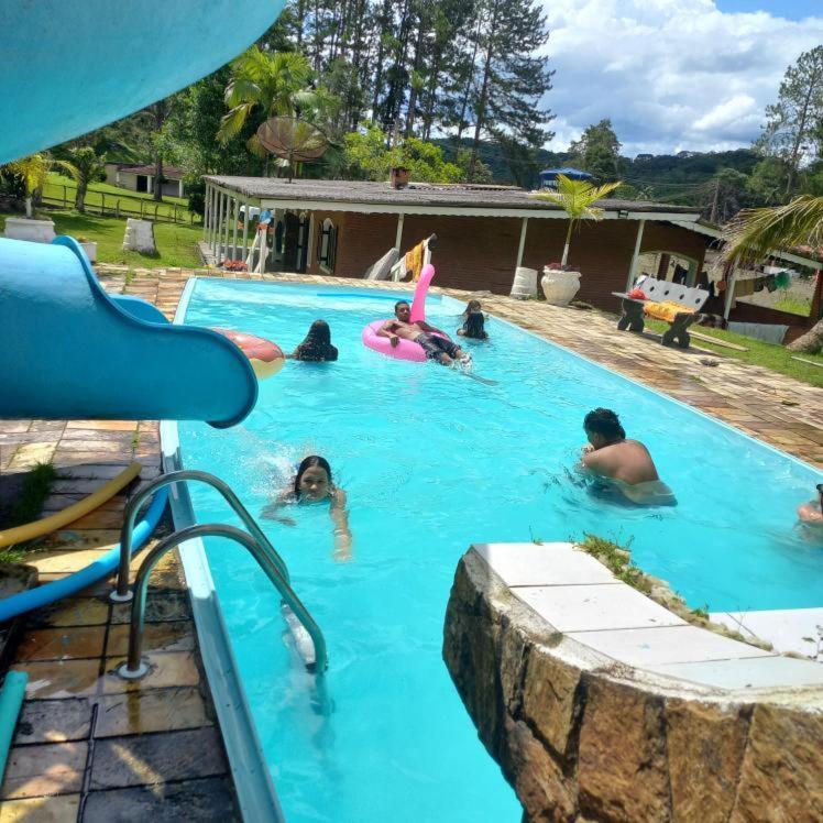 Chacara Cantinho Da Felicidade Juquitiba Bagian luar foto